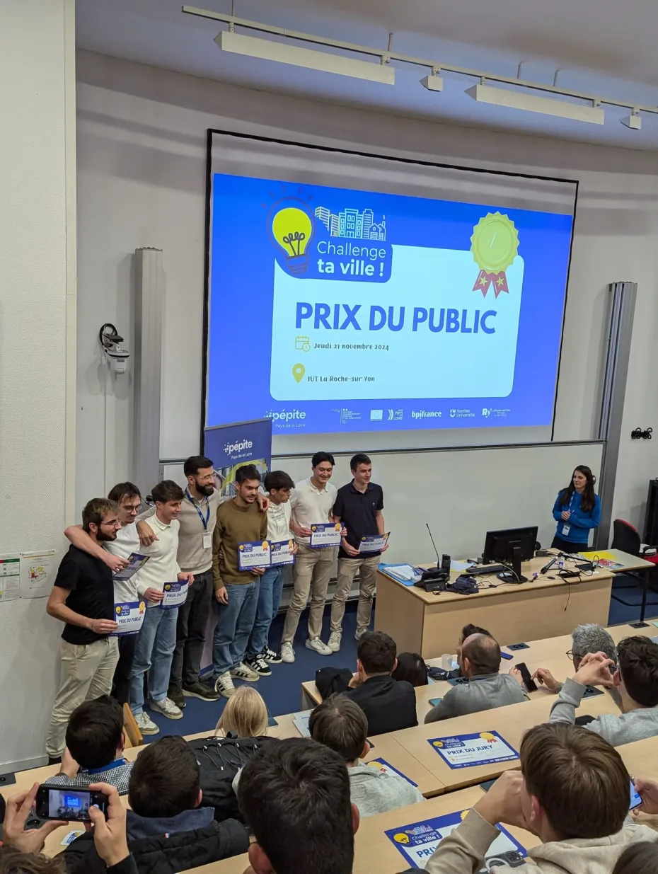 Challenge Ta Ville La Roche sur Yon, étudiants ICAM IUT La Roche, 1 journée pour s'initier à l'entrepreneuriat, prix du public